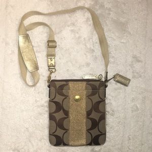 Coach Signature Stripe Crossbody (gold)